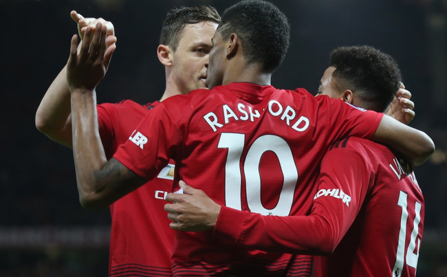 園的晨霧中 園的晨霧中